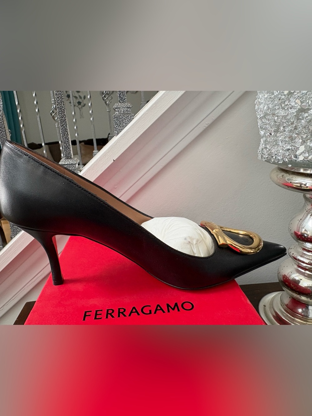Salvatore Ferragamo Laura Black Leather Pointed Pumps (Price FIRM) - Picture 4 of 10